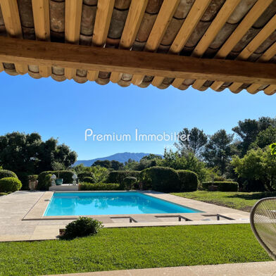 Maison 7 pièces 7500 €