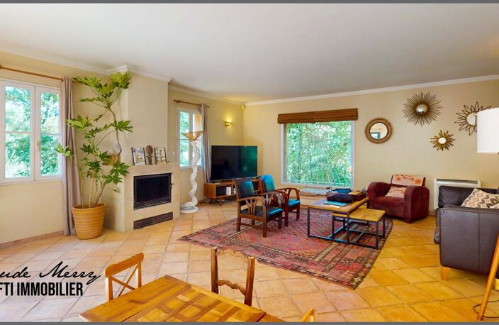 Mas provençal au charme de 160 m2 - 4 chambres + une indépendante - piscine DIFFAZUR - abri-voiture - terrain de 2600 m2 clôturé, calme et sans vis-à-vis — photo 5
