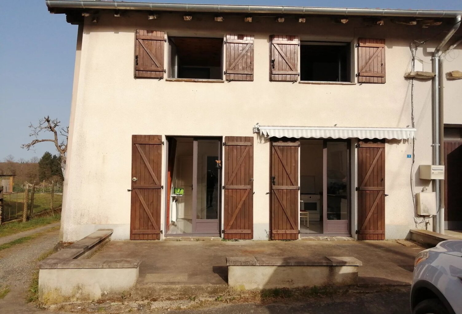 CHAMPAGNAC LA RIVIERE — photo 1