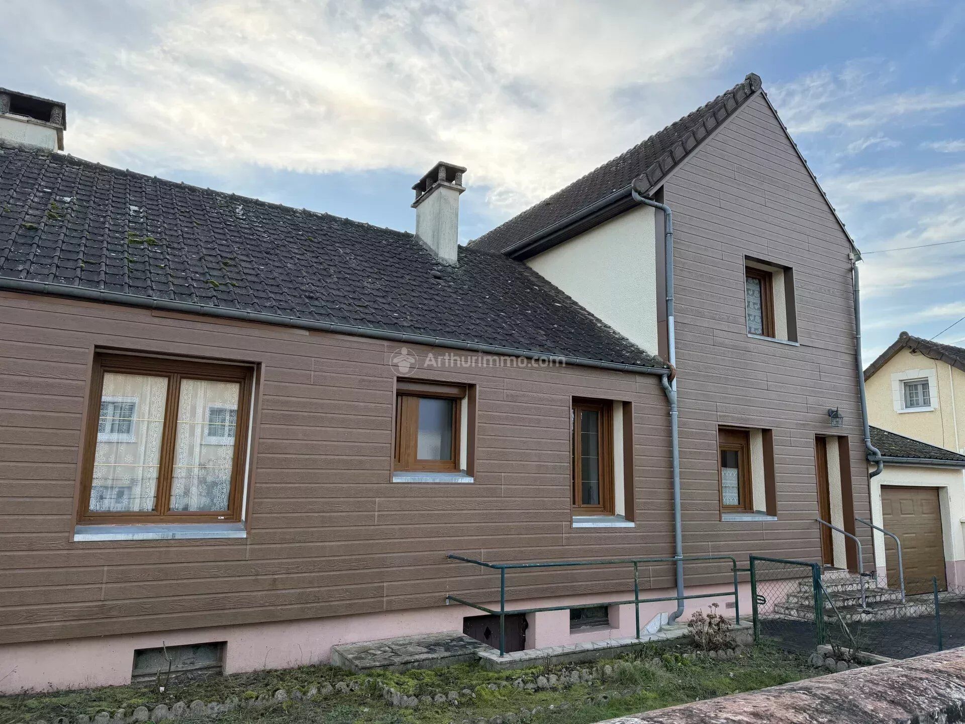 Maison 6 pièces 110 m² · à Lhomme · 110 m² · 137 000 €