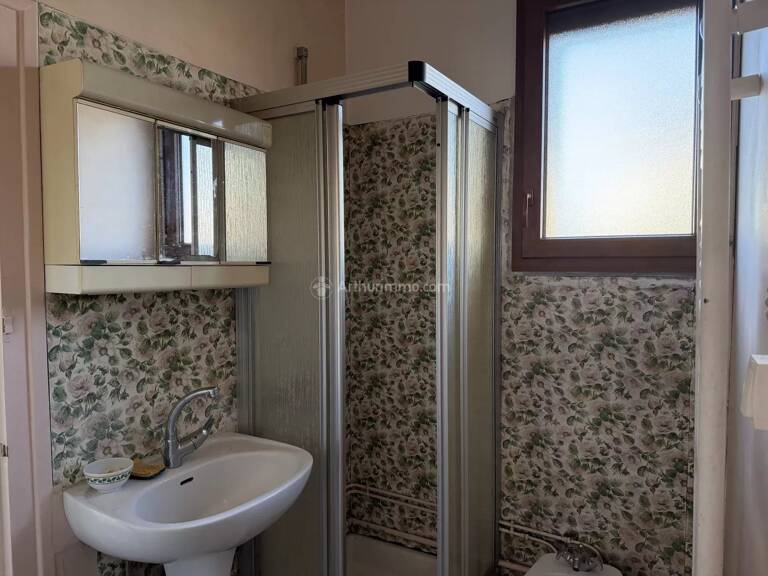 Maison à Lhomme — photo 1