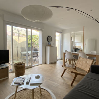 Maison 2 pièces 228800 €