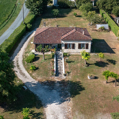 Maison 6 pièces 160500 €