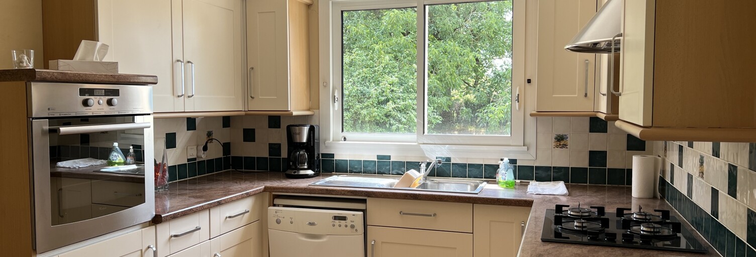 Maison 5 Pièces 110 m² à vendre à Val-de-Comporté (86400)