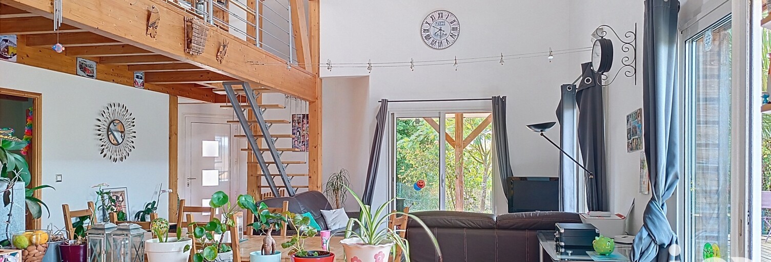Maison 6 Pièces 137 m² à vendre à Labeyrie (64300)
