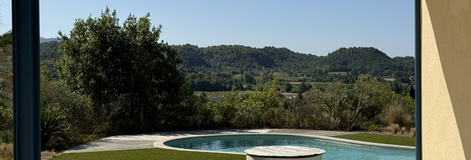 Maison 7 Pièces 200 m² à vendre à Entrechaux (84340)