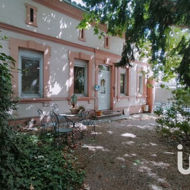 Maison 16 pièces 1100000 €