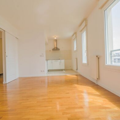 Appartement 1 pièces 214000 €