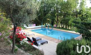 Maison 10 Pièces 272 m² à vendre à Gordes (84220)