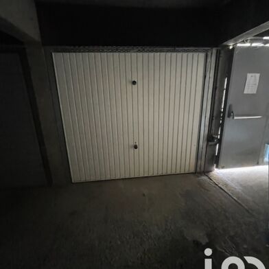 Garage  14000 €