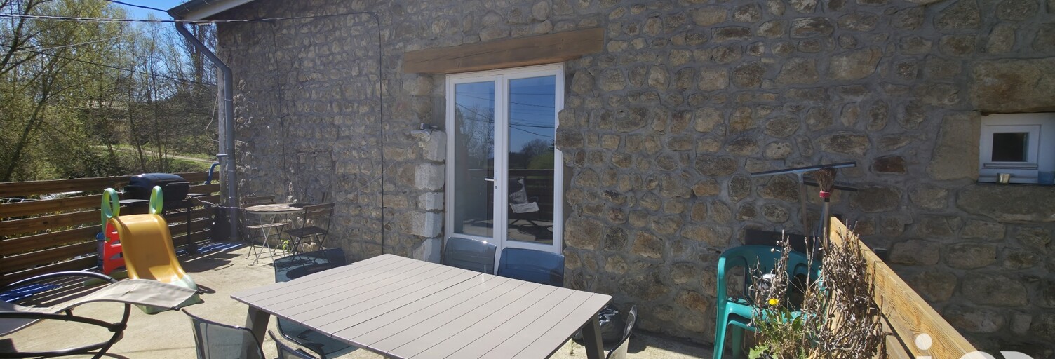 Maison 4 Pièces 190 m² à vendre à Bard (42600)