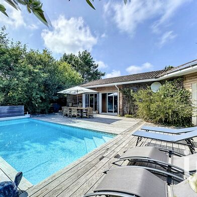 Maison 5 pièces 1700 €