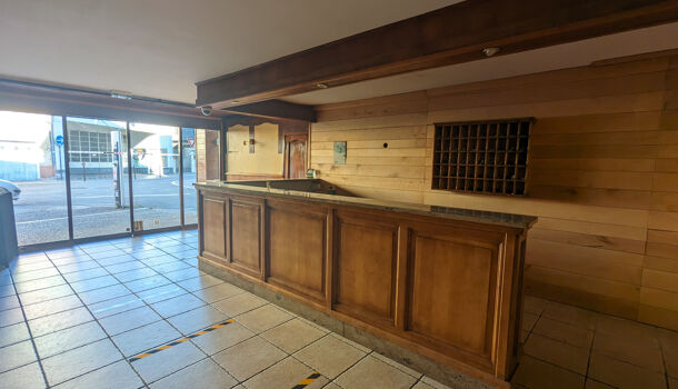 Local commercial  à vendre Saint-Geniez-d'Olt et d'Aubrac 12130