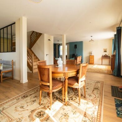 Maison 5 pièces 270810 €