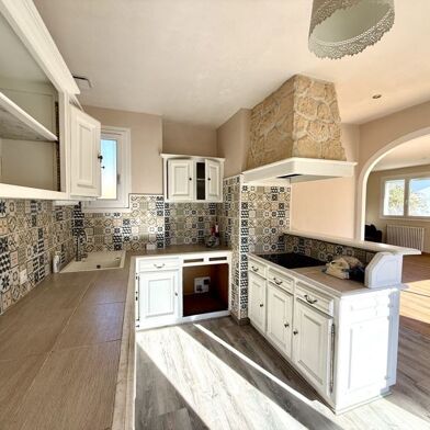 Maison 8 pièces 225000 €