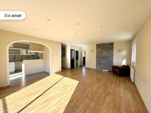 Maison 8 pièces 110 m² à Ussac — photo du bien