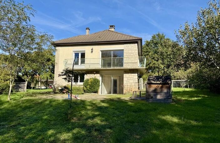 Vente maison 8 pièces 110 m² Ussac (19270) — photo 3