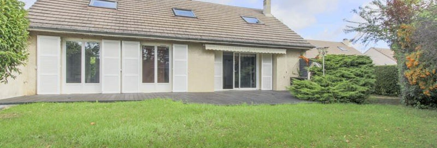 Maison 9 Pièces 142 m² à vendre à Oinville-sur-Montcient (78250)