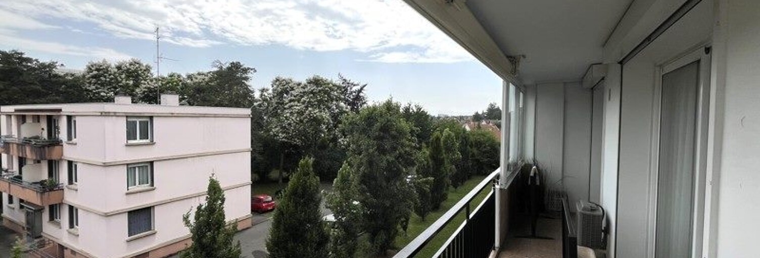 Appartement 5 Pièces 99 m² à vendre à Bron (69500)