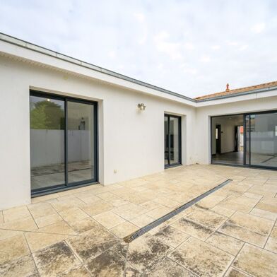 Maison 5 pièces 379080 €