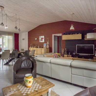 Maison 6 pièces 489500 €