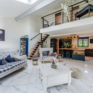 Maison 5 pièces 989900 €