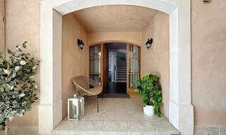 Maison 8 Pièces 284 m² à vendre à Châteauneuf-Grasse (06740)