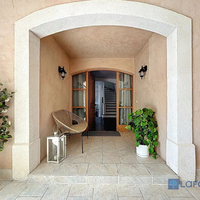 Maison 8 pièces 2350000 €