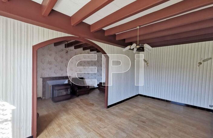 Réf 8080. Nueil-sous-Faye, maison de plain pied 130 m², en pie — photo 2