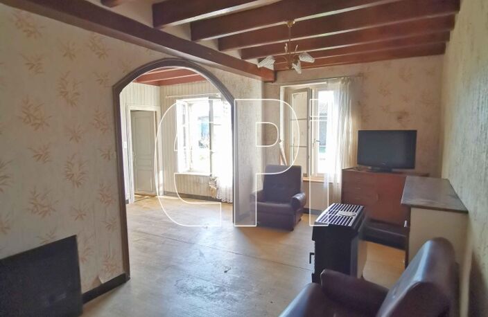 Réf 8080. Nueil-sous-Faye, maison de plain pied 130 m², en pie — photo 3