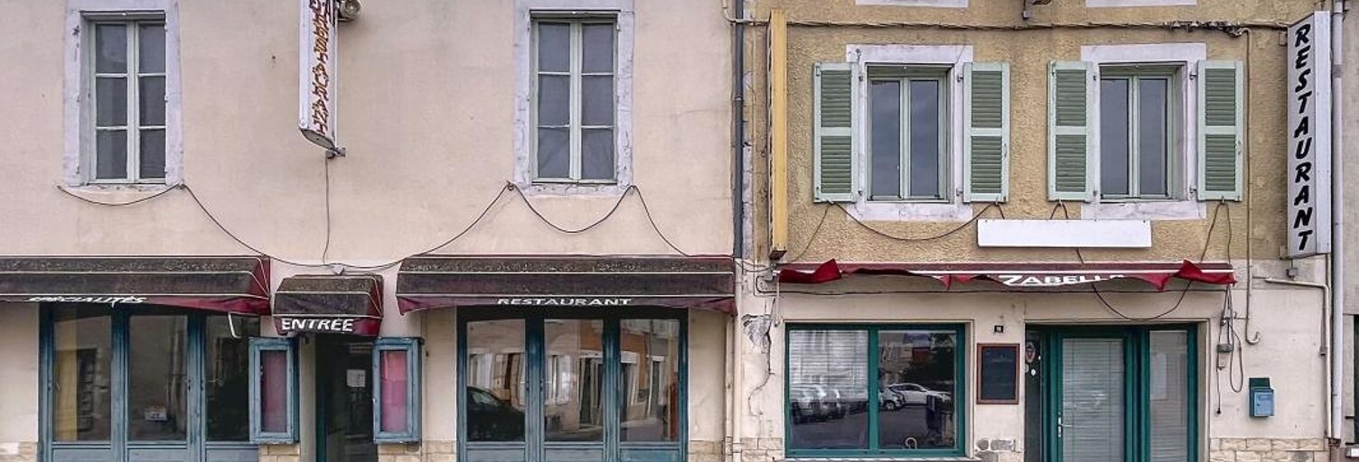 Immeuble  425 m² à vendre à Ébreuil (03450)