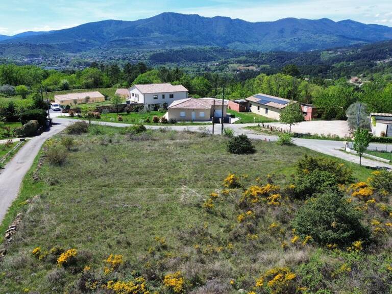 Terrain 1602 m2 - Les Assions - Quartier recherché - Proche Les Vans — photo 1