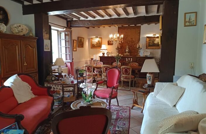 AUTHENTIQUE MAISON DE CHARME AVEC DEPENDANCES — photo 5