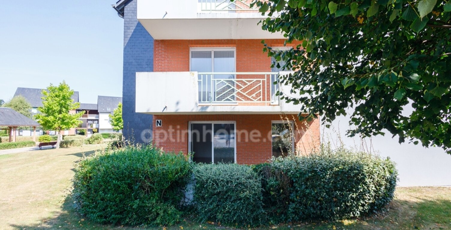 Proximité de Honfleur - Appartement de plain pied T3 avec terrasse - 65.25 m2 - 2 places de parking - Résidence avec Piscine, tennis et pétanque — photo 1