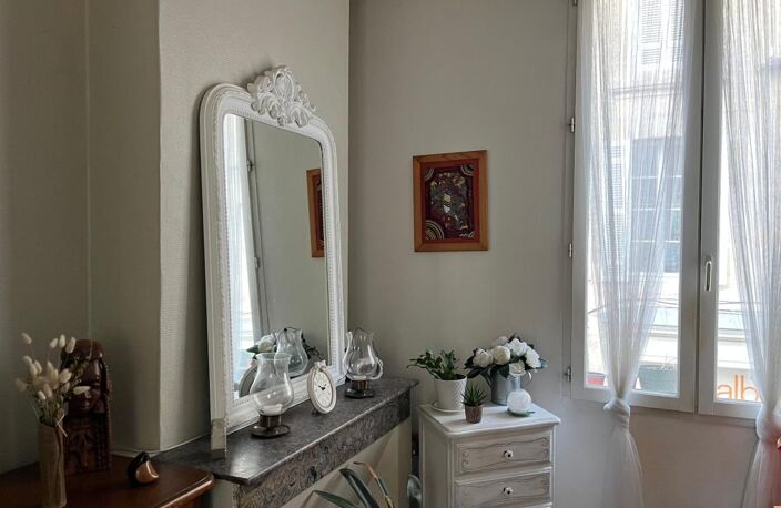 Appartement T2 45 m² centre ville de LIBOURNE — photo 2