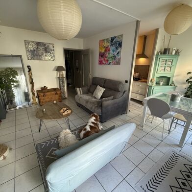 Appartement 1 pièces 82000 €