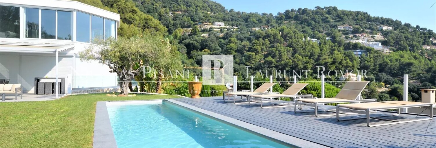 Maison  330 m² à vendre à Roquebrune-Cap-Martin (06190)