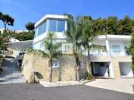 Villa contemporaine  sur les hauteurs de Roquebrune Cap Martin — photo 2