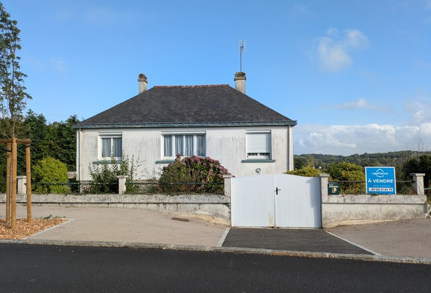 PLOERDUT CENTRE MAISON 3 PIECES DE 65 m² ENVIRON 3 PIECES PARCELLE DE 950M² ENVIRON — photo 1