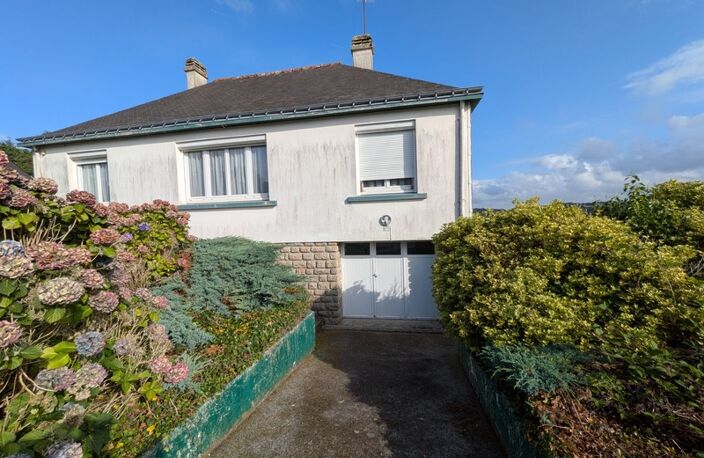PLOERDUT CENTRE MAISON 3 PIECES DE 65 m² ENVIRON 3 PIECES PARCELLE DE 950M² ENVIRON — photo 2