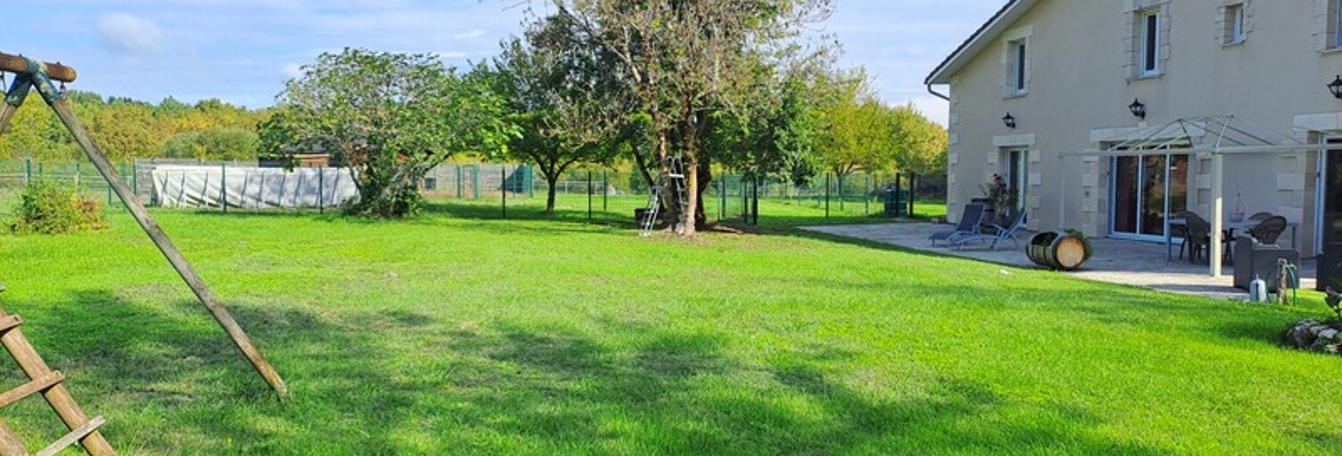 Maison 12 Pièces 482 m² à vendre à Saint-Christoly-de-Blaye (33920)