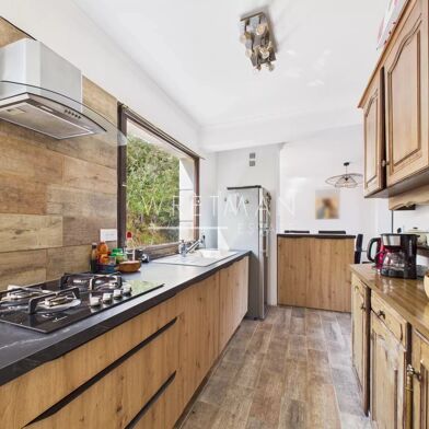 Appartement 4 pièces 395000 €