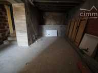 A vendre une maison à rénover avec extérieur — photo 3