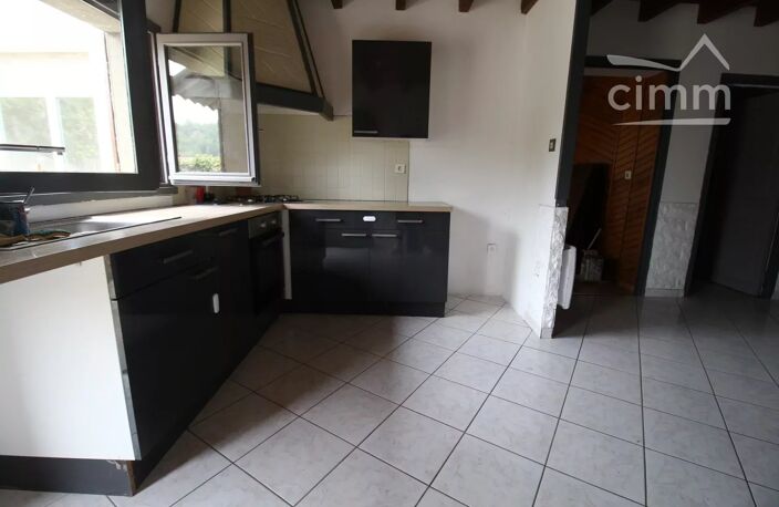 A vendre maison avec jardin et cour — photo 2