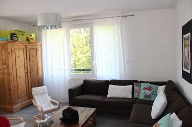 Appartement 3 pièces 530 €