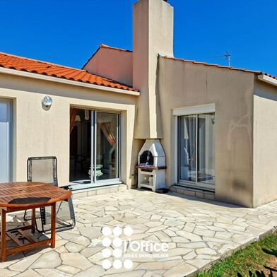 Maison 4 pièces 470250 €