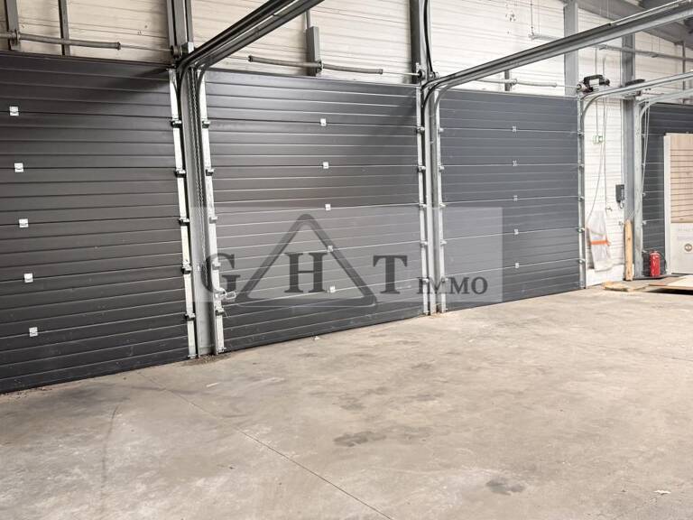 Local commercial 1 178 m² à louer – Zone commerciale Nanteuil-lès-Meau — photo 1