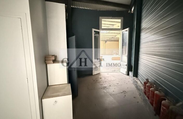 Local commercial 1 178 m² à louer – Zone commerciale Nanteuil-lès-Meau — photo 3