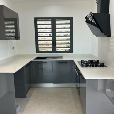 Maison 4 pièces 1800 €