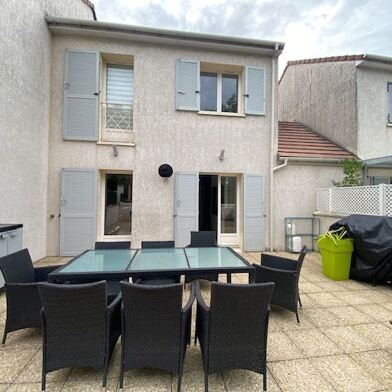 Appartement 3 pièces 262000 €